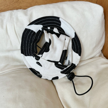 German-Style Bucket Hat for Cats