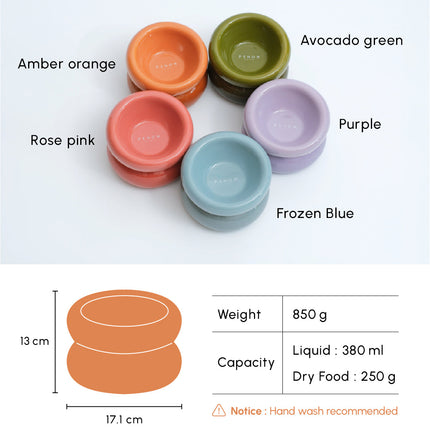 Set of colorful pet bowls with dimensions, weight, and capacity information on a white background.